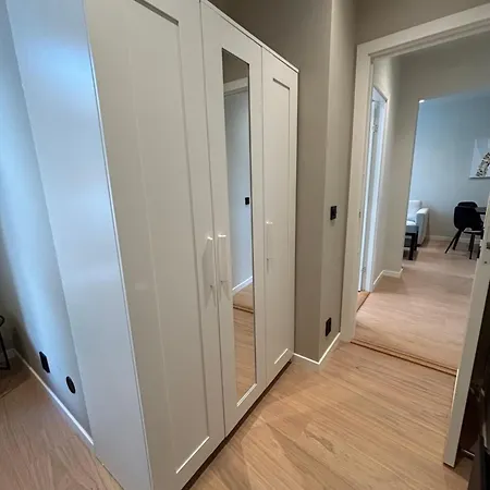 Beautiful 2 Bedroom In Sentrum Leilighet