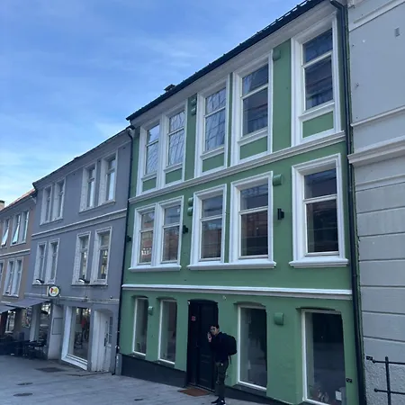 Beautiful 2 Bedroom In Sentrum Leilighet *